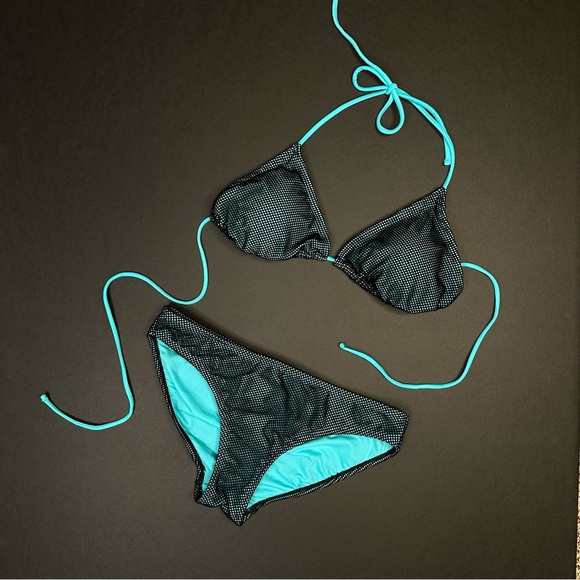 No Boundaries Black/Aqua Lined Mesh Bikini NWOT - Picture 3 of 11